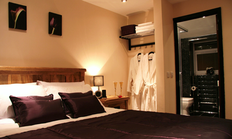 Avo Hotel bedroom 006 A look inside one of the bedrooms in the Avo Hotel