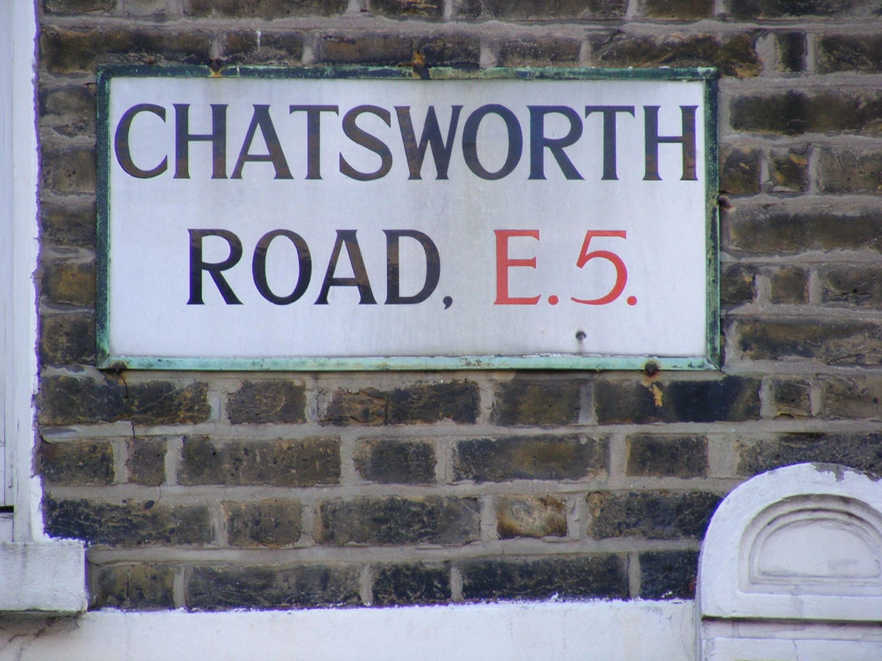 Chatsworth Road street sign