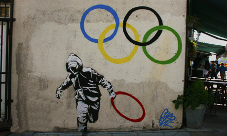 Graf of looter and Olympic rings Looting the Olympic rings