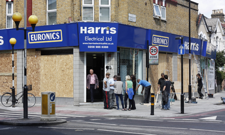 Harris Electrical Lower Clapton Road 09.08.11