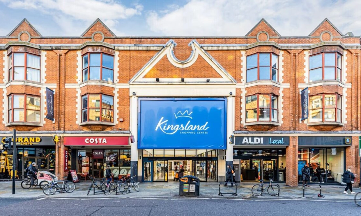 Kingsland Shopping Centre