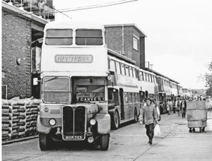 lesney bus