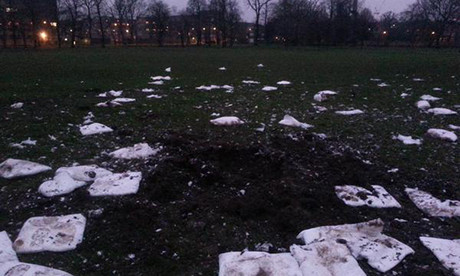 bomb_exploded_clissold_park_460
