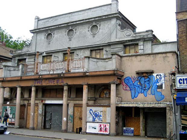 The site at 55 Pitfield Street in 2007. Photograph: Eric Lyus vis Geograph