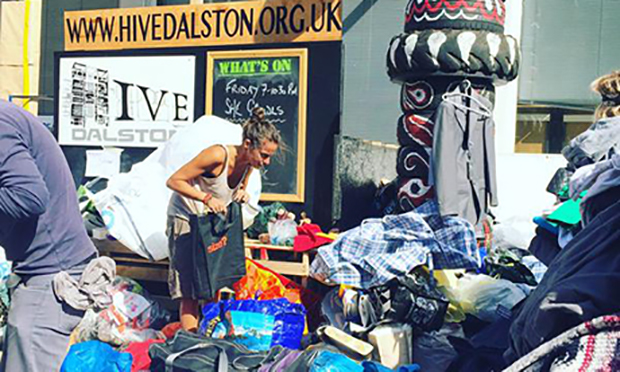 dalston_drop_off_Vicky-Ilankovan_620