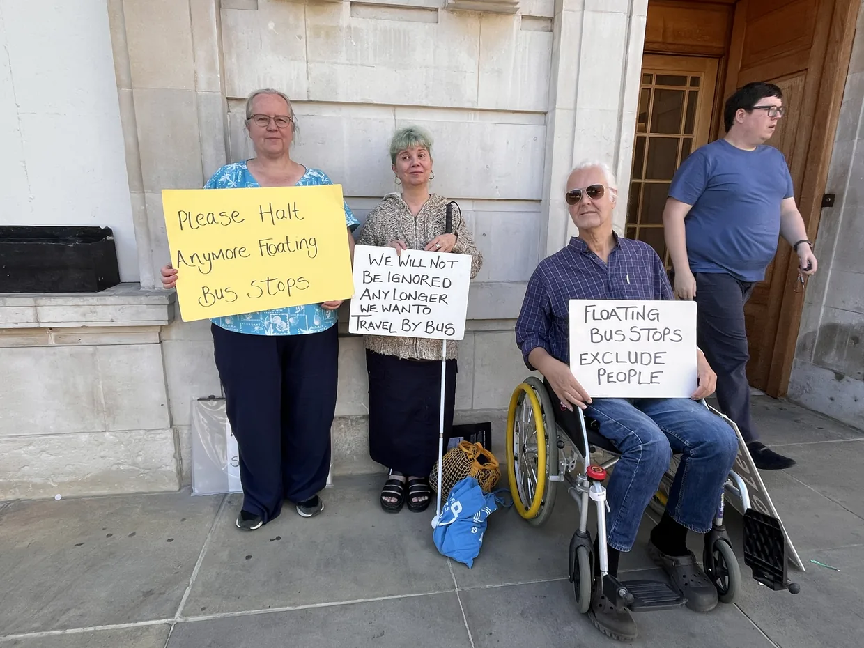 Photograph of Sarah Gayton, Sarah Leadbetter and John Thornton outside Hackney Town Hall