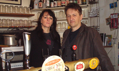 foundry 001 Jonathan and Tracey Moberly, who set the Foundry in 1998