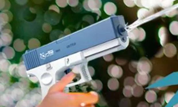 water pistol
